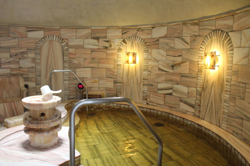 Spa & Hotel Maihama Eurasia Urayasu Esterno foto